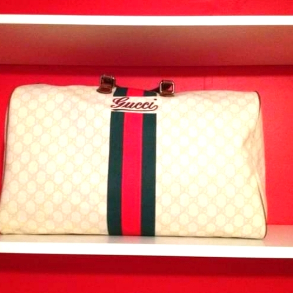 Authentic Gucci  Joy Duffel bag in pristine condition. designer# 189688-213048 - Picture 1 of 12